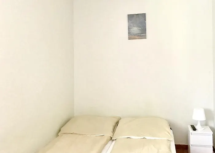 Optima Nocleg ze śniadaniem 3*