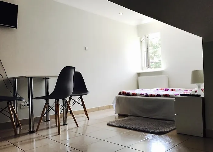 Nocleg ze śniadaniem Optima Mielno (Koszalin)