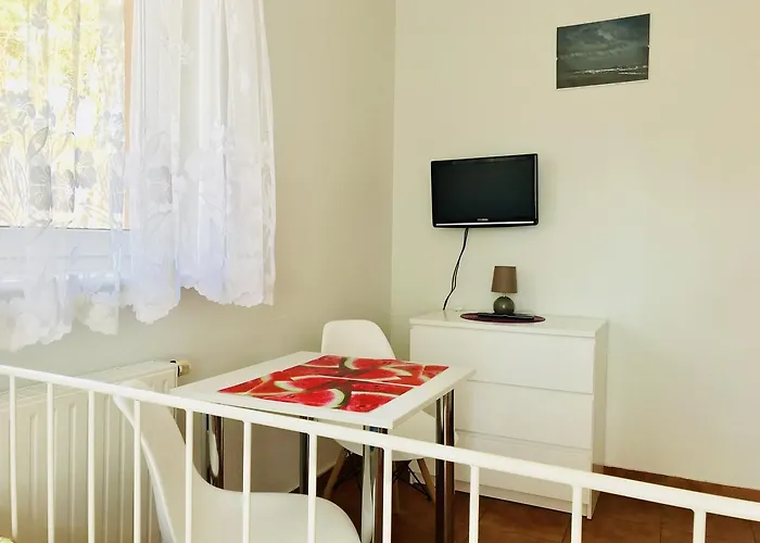 Optima Nocleg ze śniadaniem Mielno (Koszalin)